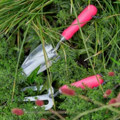 Burgon & Ball Pink Hand Fork -Garden & Outdoors burgon ball pink hand fork5019360013143 02i bq