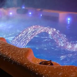 Canadian Spa Company St. Lawrence Swim Spa, 7 Seats -Garden & Outdoors canadian spa company st lawrence swim spa 7 seats0700697210552 02i bq