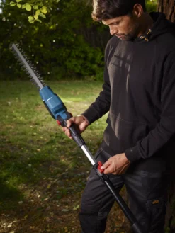 Erbauer Pole 18V 450mm EPHT18-Li - KIT Cordless Hedge Trimmer -Garden & Outdoors erbauer pole 18v 450mm epht18 li kit cordless hedge trimmer3663602418252 14i