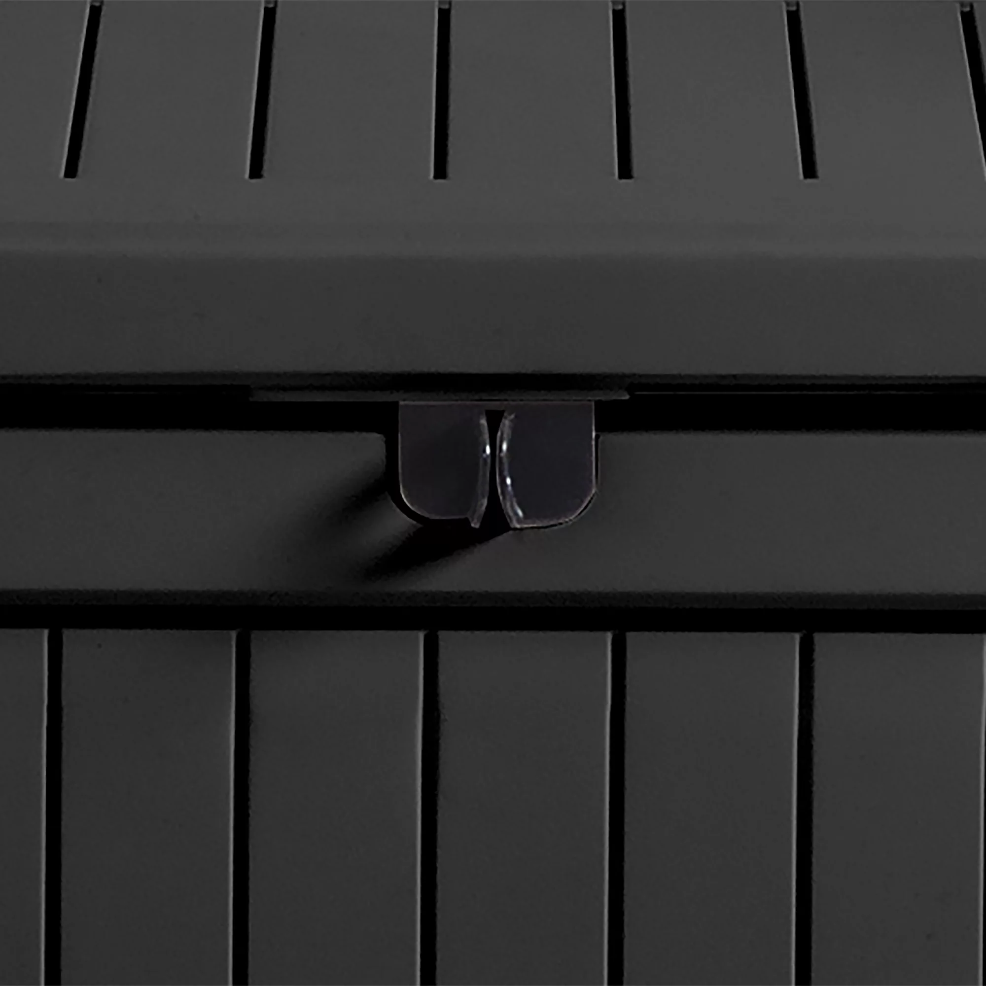 Keter Patio Wood Effect Garden Storage Bench Box - Partial Assembly Required 227L 4 Keter Patio Wood Effect Garden Storage Bench Box - Partial Assembly Required 227L - Image 2