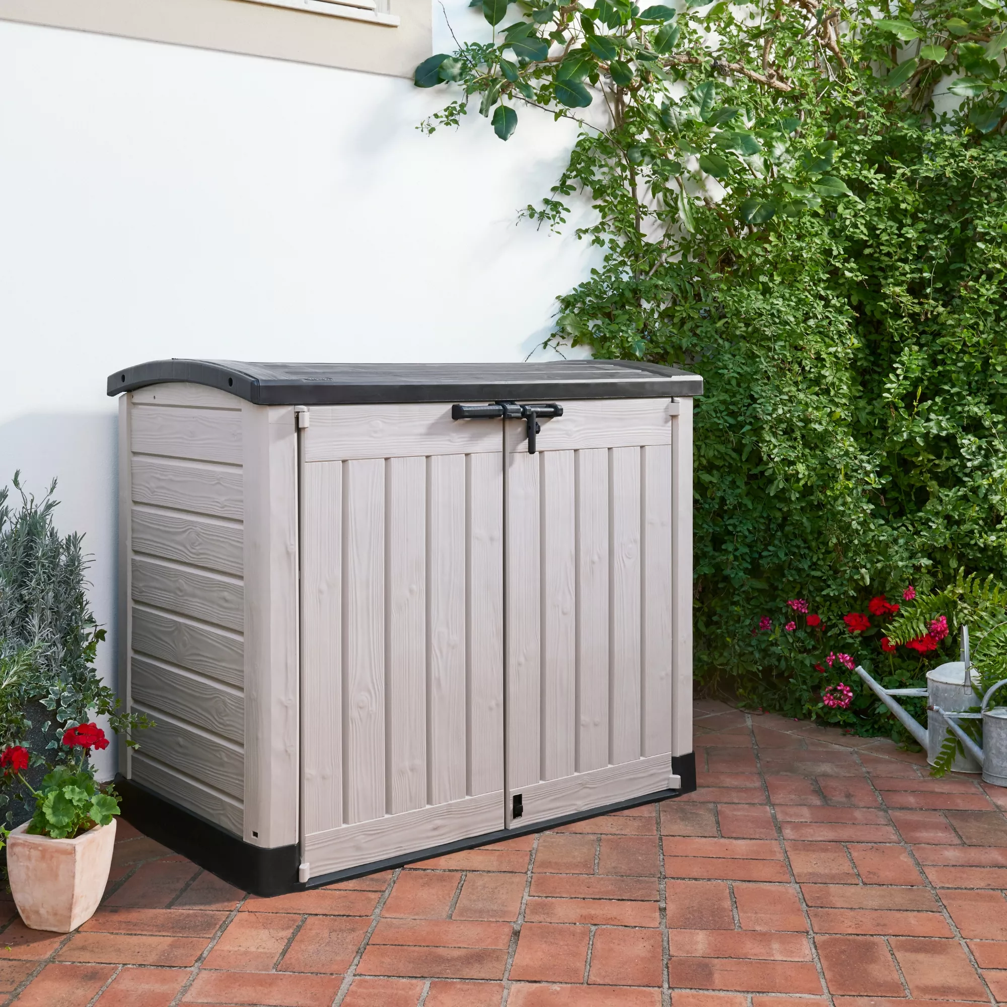 Keter Store-it-out ARC Plastic Garden Storage Box 3 Keter Store-it-out ARC Plastic Garden Storage Box