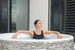 Lay-Z-Spa Vancouver 5 Person Inflatable Hot Tub -Garden & Outdoors lay z spa vancouver 5 person inflatable hot tub6942138978872 06i bq