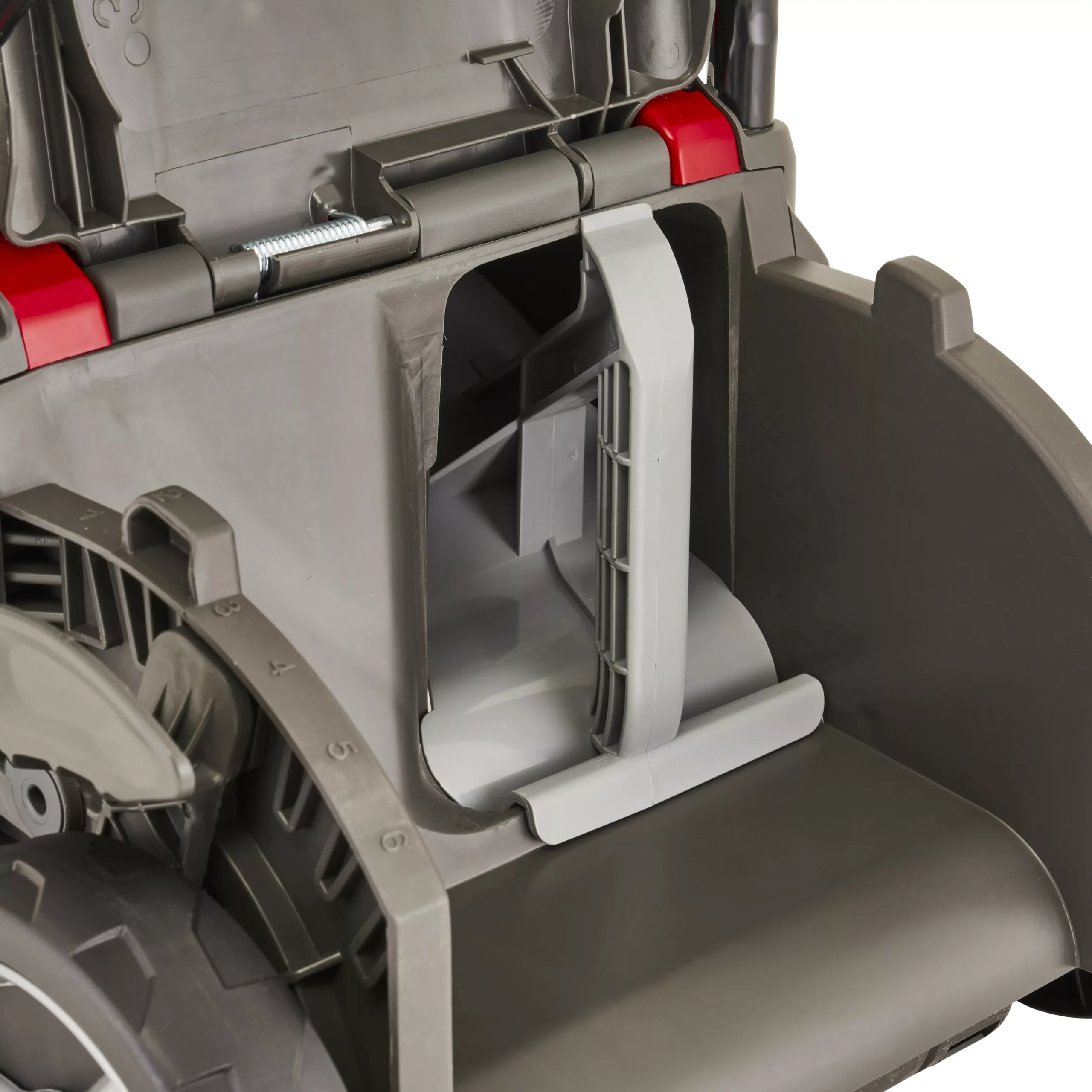 Mountfield Freedom500 34 Li Kit Cordless 48V Rotary Lawnmower 10 Mountfield Freedom500 34 Li Kit Cordless 48V Rotary Lawnmower - Image 8