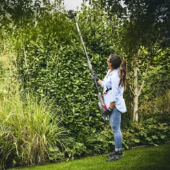 Mountfield MMT 20 Li Kit 20V Garden Multi-tool -Garden & Outdoors mountfield mmt 20 li kit 20v garden multi tool8008984844643 02i bq