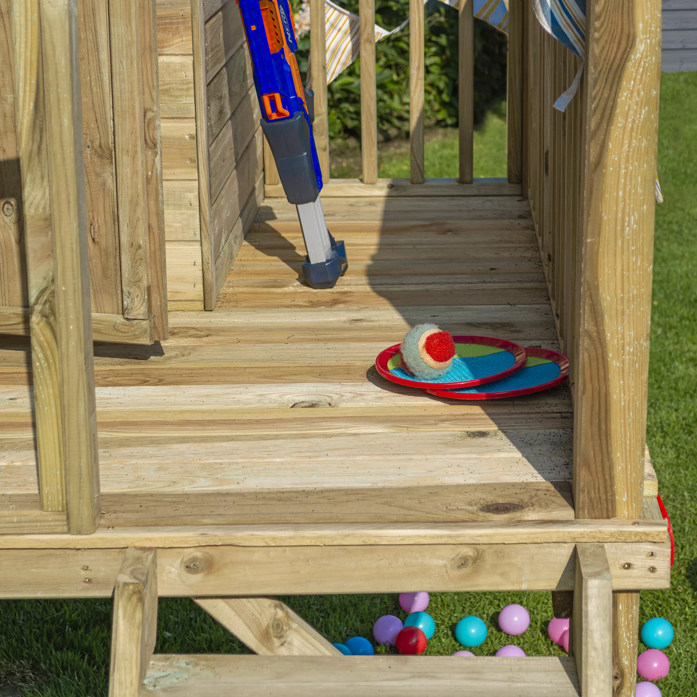 Rowlinson High View Hideaway Apex Shiplap Playhouse 11 Rowlinson High View Hideaway Apex Shiplap Playhouse - Image 9