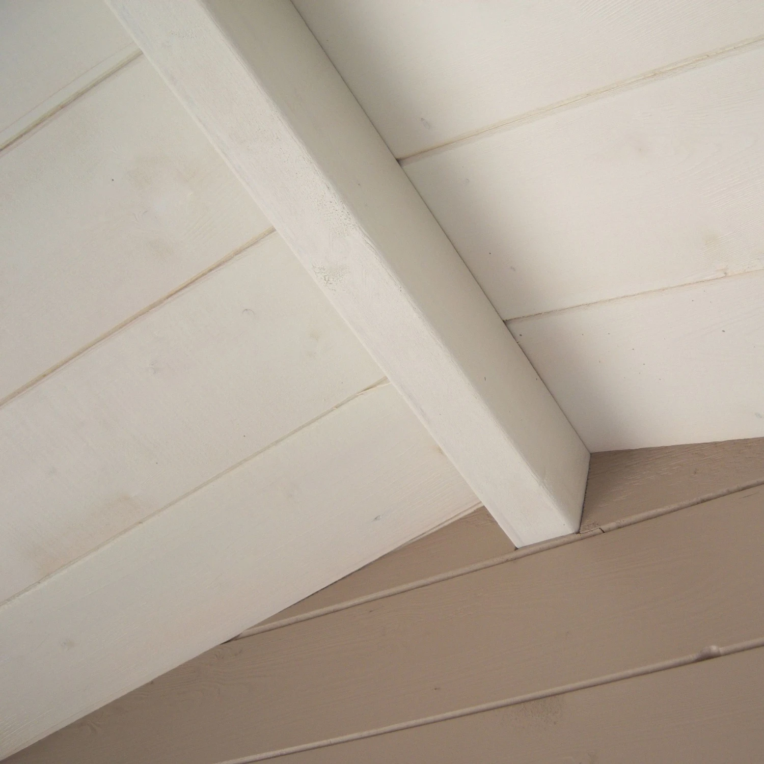 Shire Hartley 10x10 Apex Tongue & Groove Wooden Cabin (Base Included) 6 Shire Hartley 10x10 Apex Tongue & Groove Wooden Cabin (Base Included) - Image 4