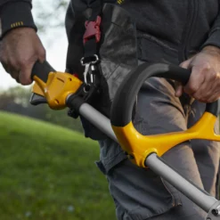 Stiga 430mm Petrol BC 330 A / 287120102/ST2 Brushcutter 18 Stiga 430mm Petrol BC 330 A / 287120102/ST2 Brushcutter -Garden & Outdoors stiga 430mm petrol bc 330 a 287120102 st2 brushcutter8008984853829 03i